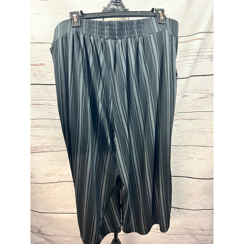 Jones New York Signature Pants 1X Black Gray‎ Striped Elastic Waist Wide Leg